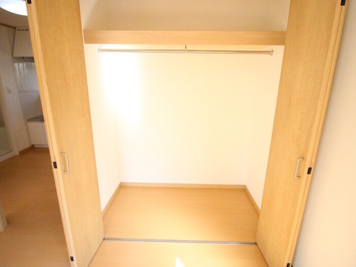 物件内観写真16　(収納)