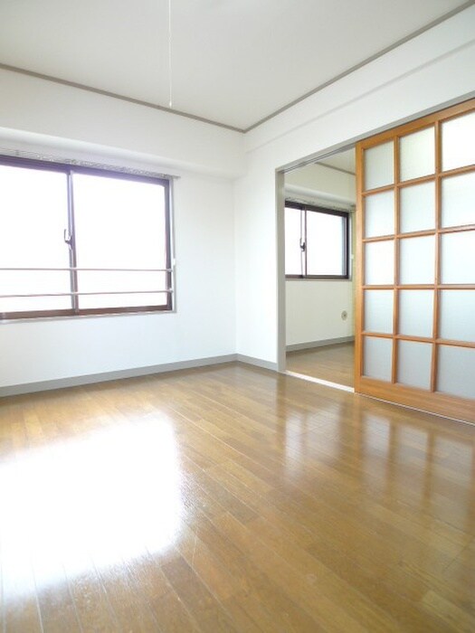 物件内観写真6　(居室)