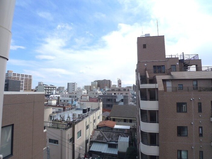 物件内観写真15　(室内からの展望)