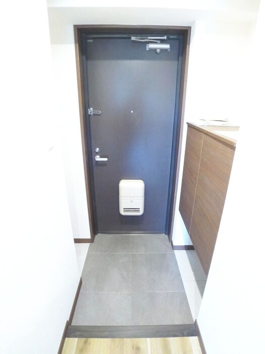 ラ・フォレ薬円台の玄関