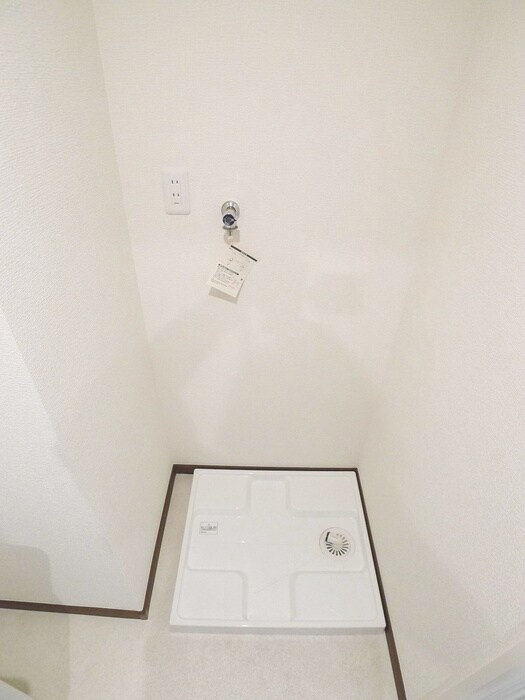 ラ・フォレ薬円台の洗濯機置場