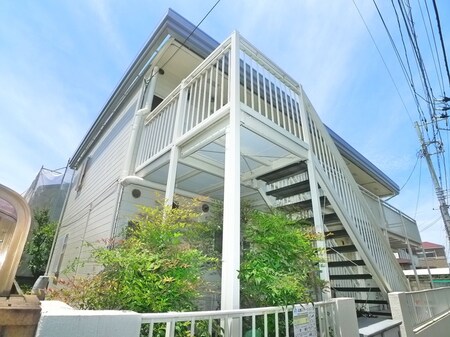 クレセント薬円台外観写真