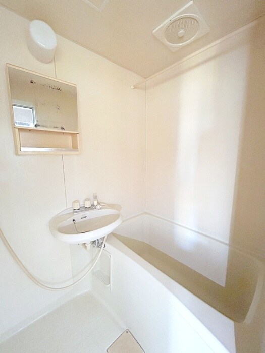 物件内観写真13　(バス／シャワールーム等)