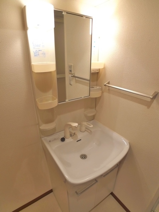 物件内観写真11　(洗面)