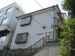 パ－クハイツ桜ヶ丘外観写真