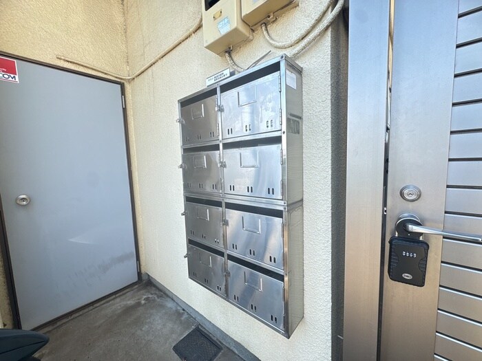 物件外観写真6　(建物設備)