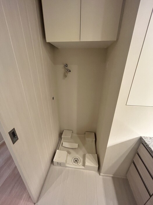 物件内観写真14　(洗濯機置場)