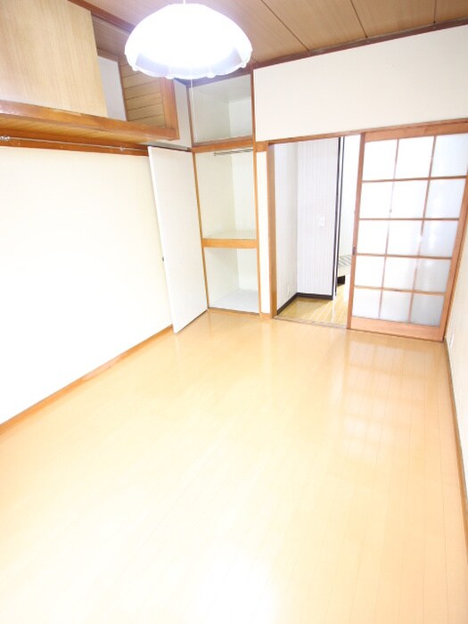 物件内観写真12　(居室)