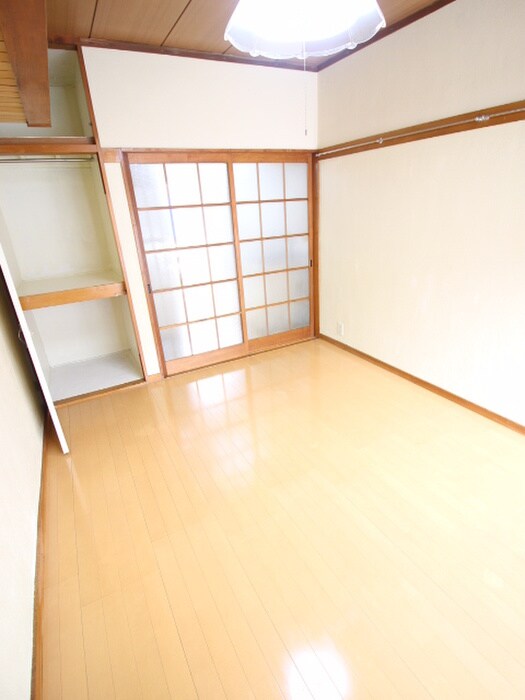 物件内観写真16　(居室)