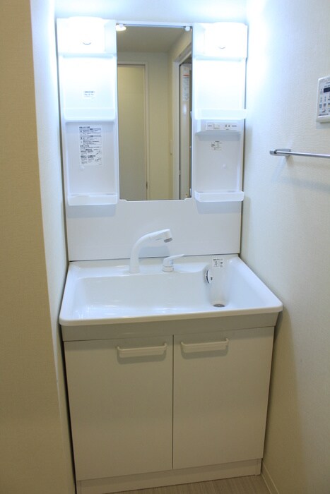 物件内観写真6　(洗面)