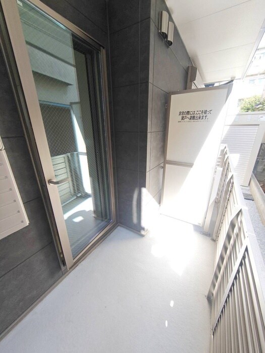 物件内観写真16　(ベランダ・バルコニー)