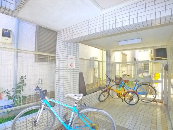 駐輪場
