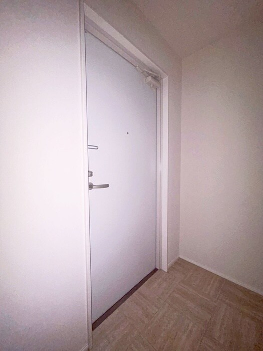 物件内観写真19　(玄関)