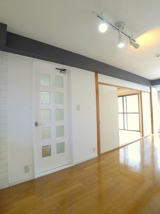 物件内観写真9　(内観写真)