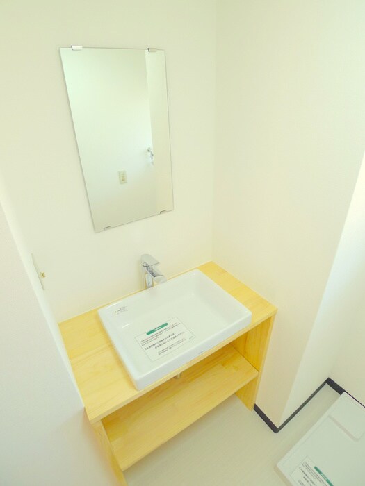 物件内観写真11　(洗面)