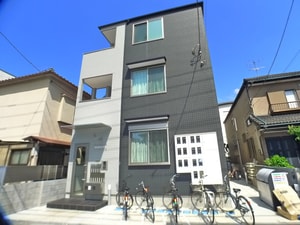 MODESCORT外観写真