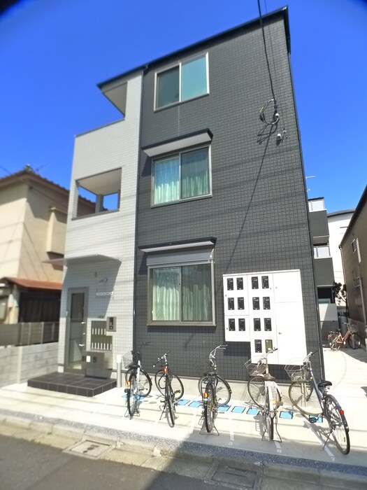 物件外観写真4　(外観写真)