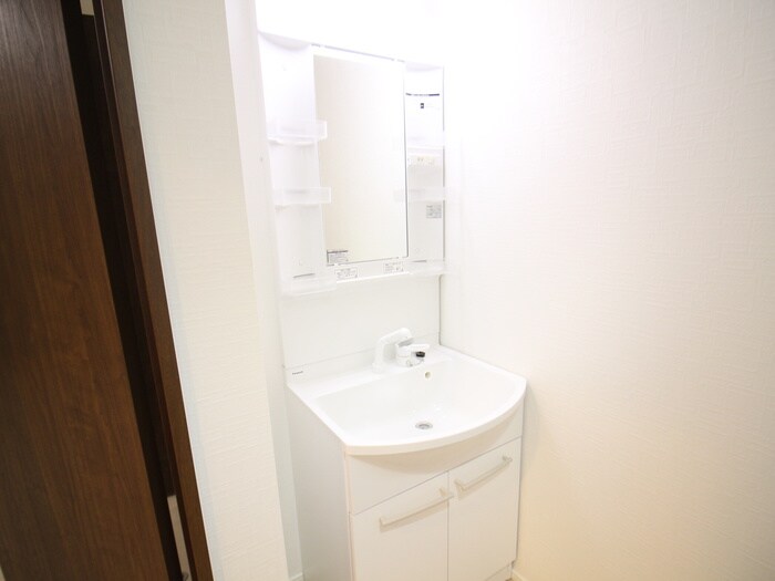 物件内観写真12　(洗面)