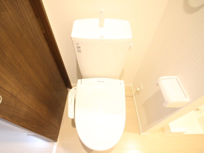 物件内観写真14　(トイレ)