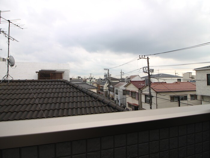 物件内観写真21　(室内からの展望)