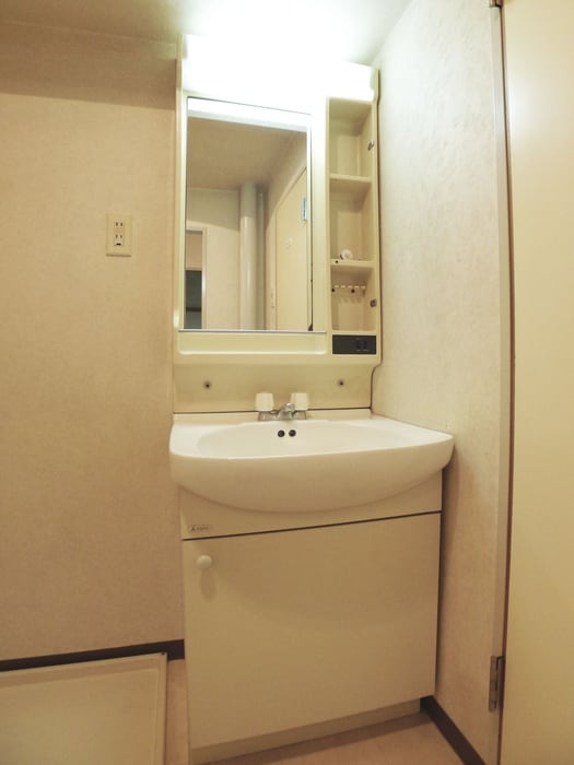 物件内観写真15　(洗面)