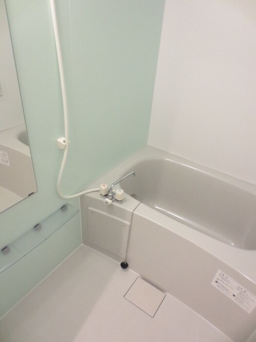 物件内観写真12　(バス／シャワールーム等)