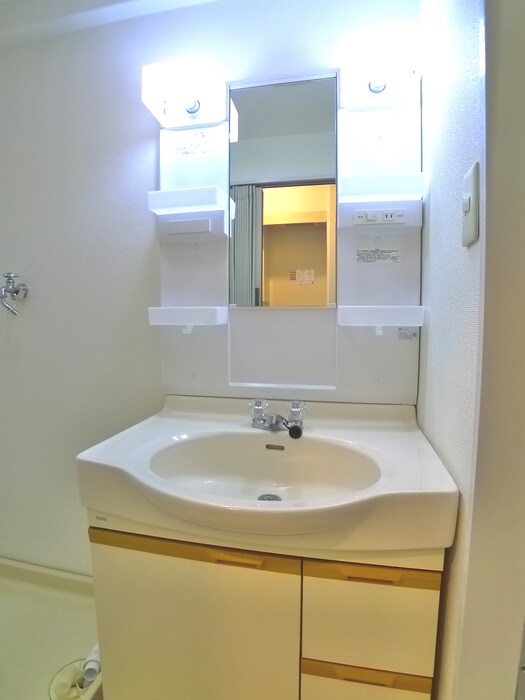 物件内観写真12　(洗面)