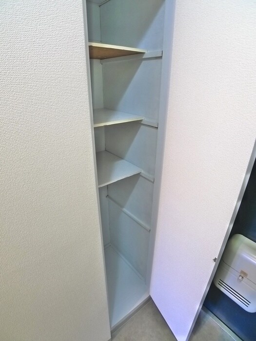 物件内観写真14　(収納)