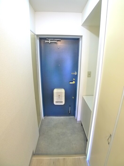 物件内観写真21　(玄関)
