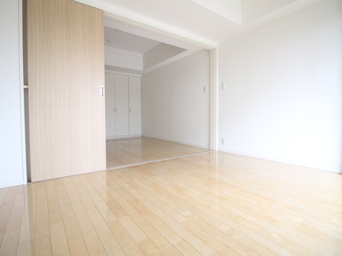 物件内観写真15　(居室)