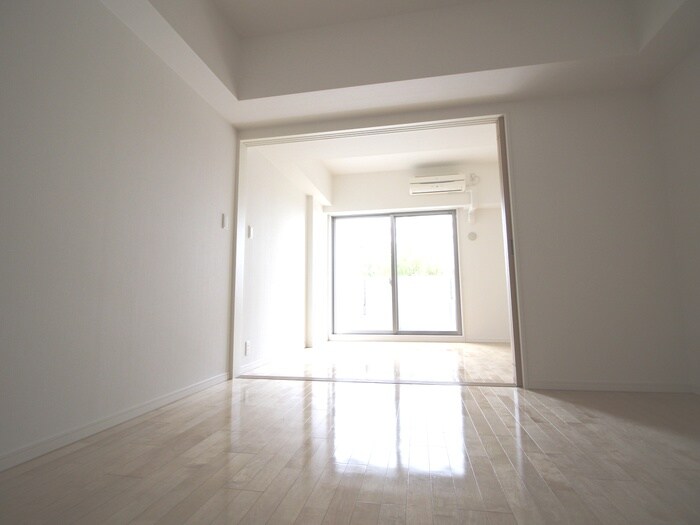 物件内観写真21　(居室)