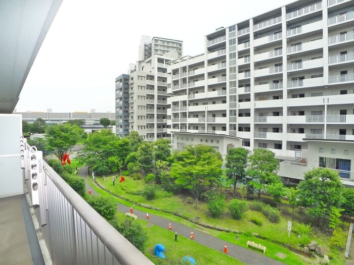 物件内観写真22　(室内からの展望)