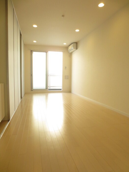 物件内観写真11　(居室)