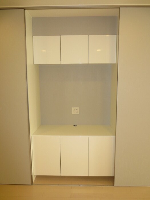 物件内観写真12　(収納)