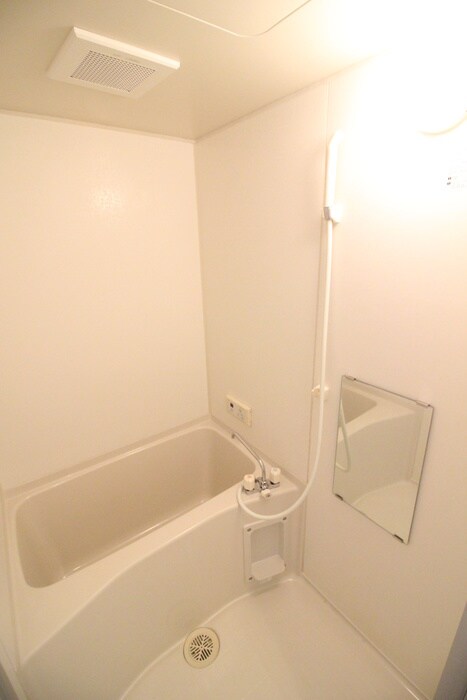 物件内観写真12　(バス／シャワールーム等)
