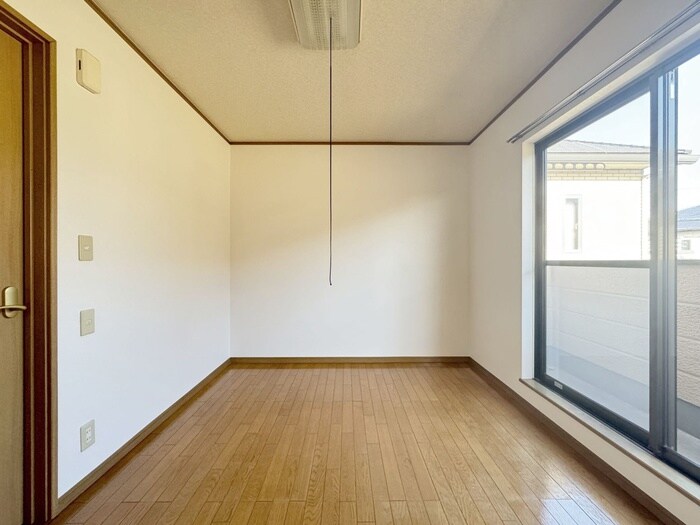 物件内観写真22　(居室)