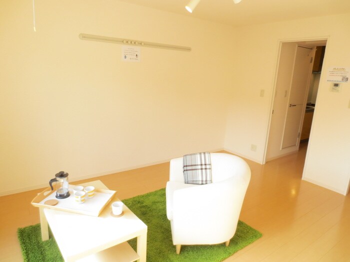 物件内観写真9　(居室)