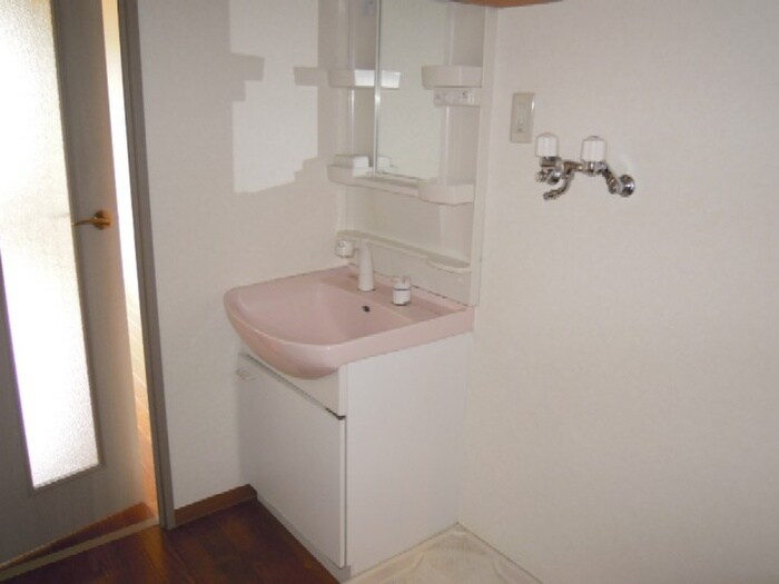 物件内観写真11　(洗面)