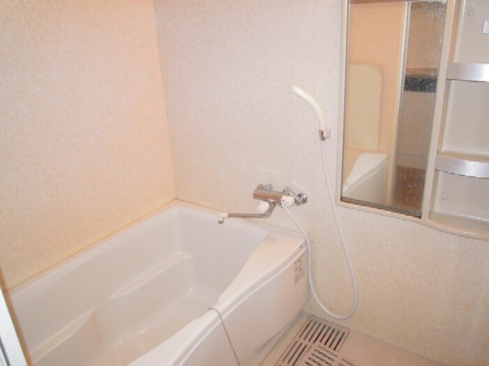 物件内観写真13　(バス／シャワールーム等)