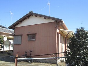 伊沢貸家３外観写真