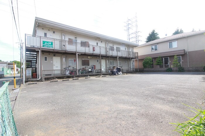 物件外観写真3　(駐輪場)