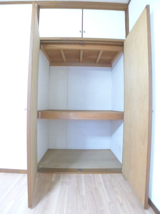 物件内観写真9　(収納)
