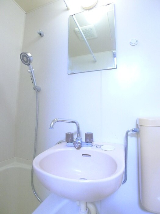 物件内観写真11　(洗面)