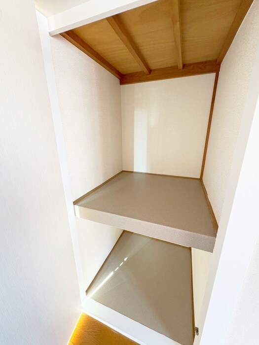 物件内観写真13　(収納)