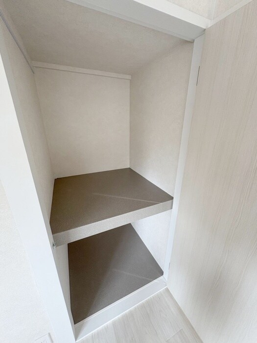 物件内観写真13　(収納)