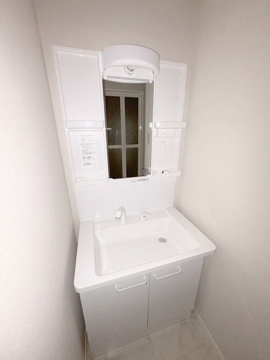 物件内観写真16　(洗面)