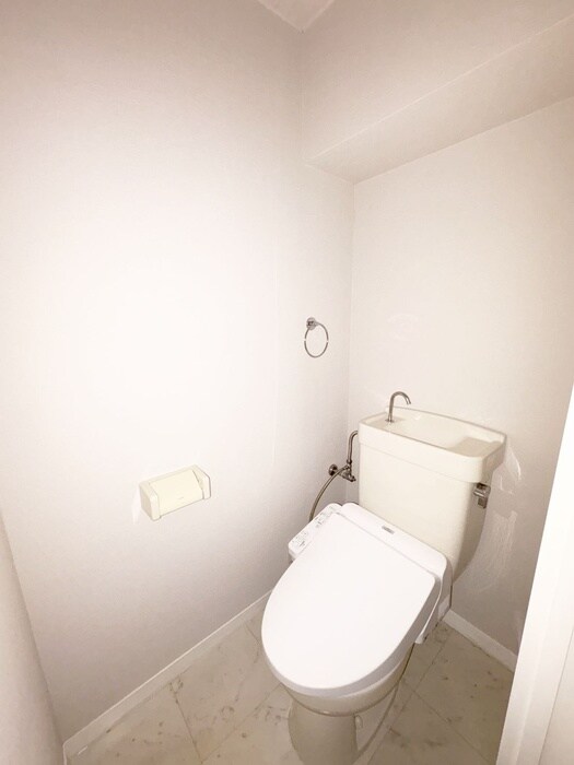 物件内観写真17　(トイレ)