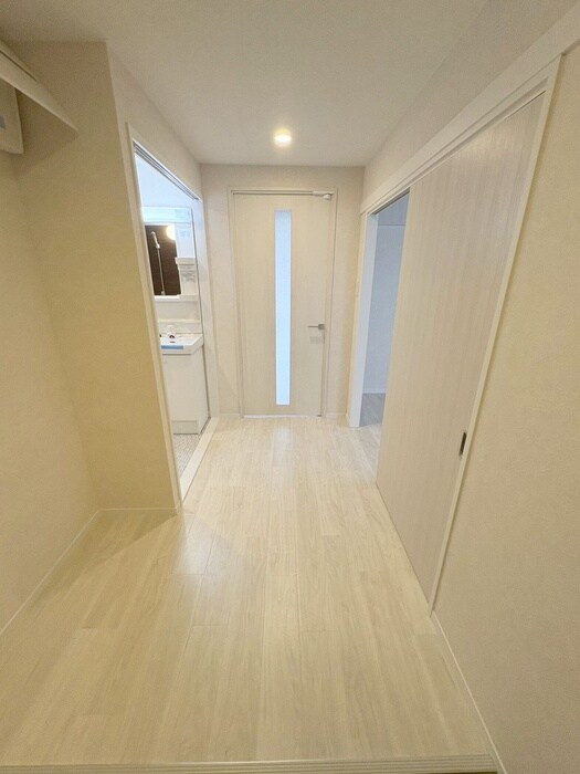 物件内観写真20　(廊下)