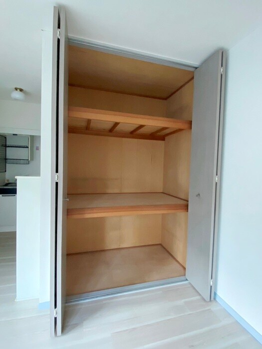 物件内観写真17　(収納)