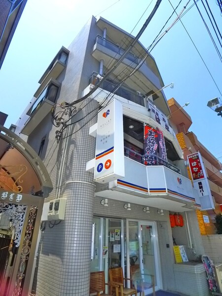 ﾛｰｽﾞﾏﾝｼｮﾝ A10外観写真